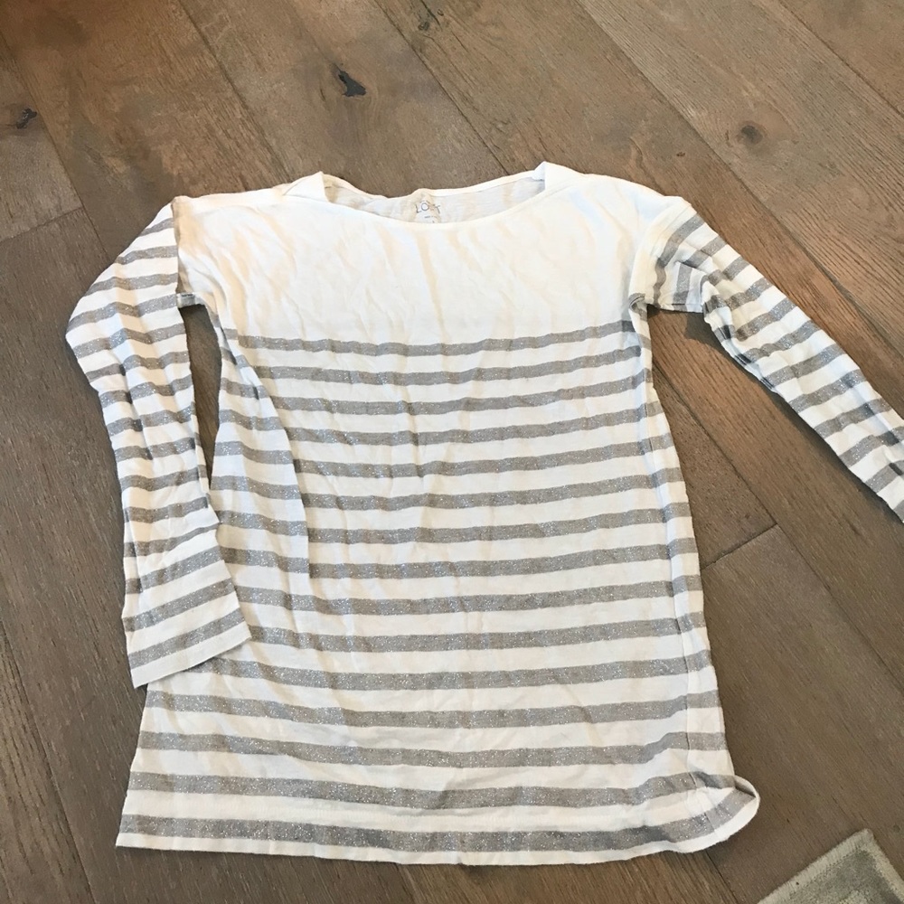 Long sleeved white/silver glitter striped shirt